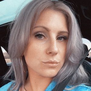 Meet your Posher, Kalee